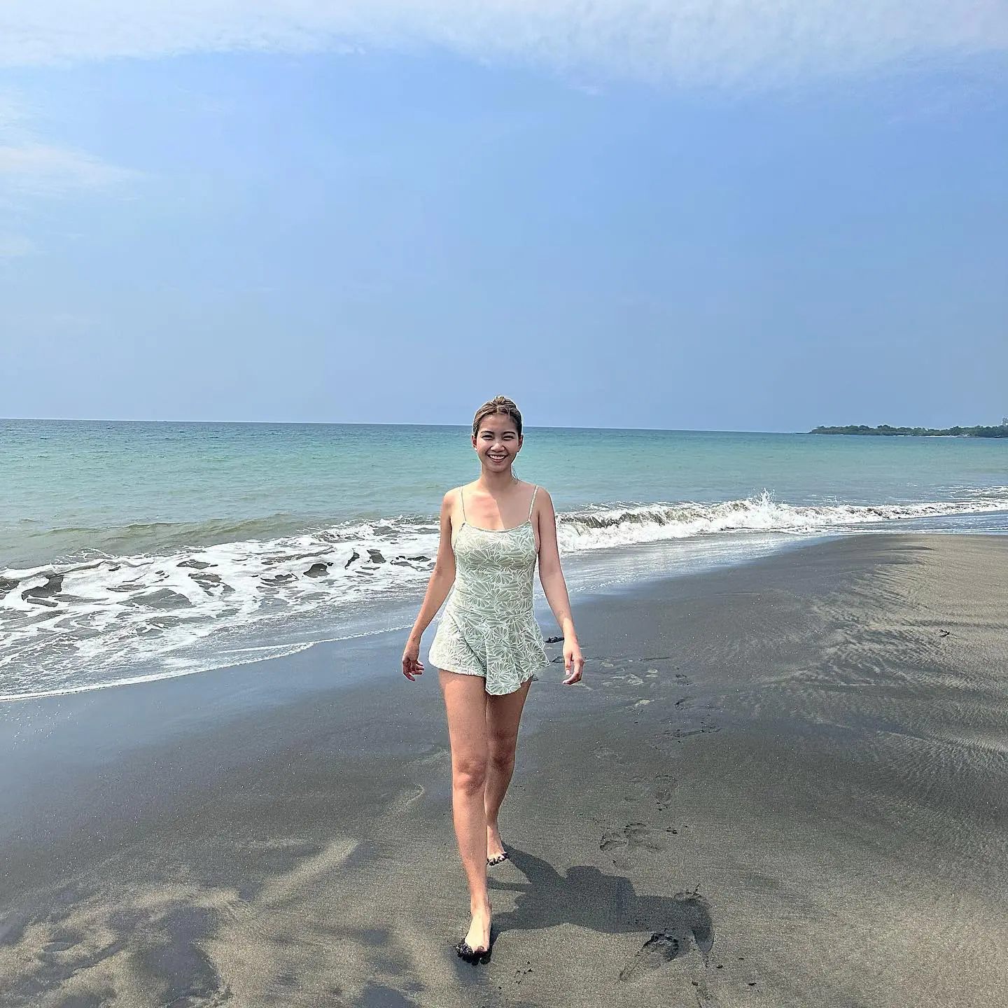 Vien Iligan Velasquez - vien-iligan---velasquez-sexy-24.webp